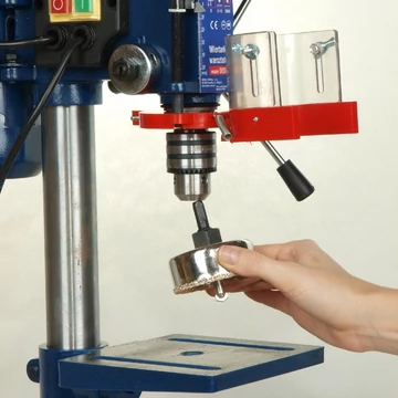 DEDRA Asztali fúrógép, 0,35kW, 5 sebességi fokozat, maximális fúrúmélység 50mm, gépmagasság 600mm